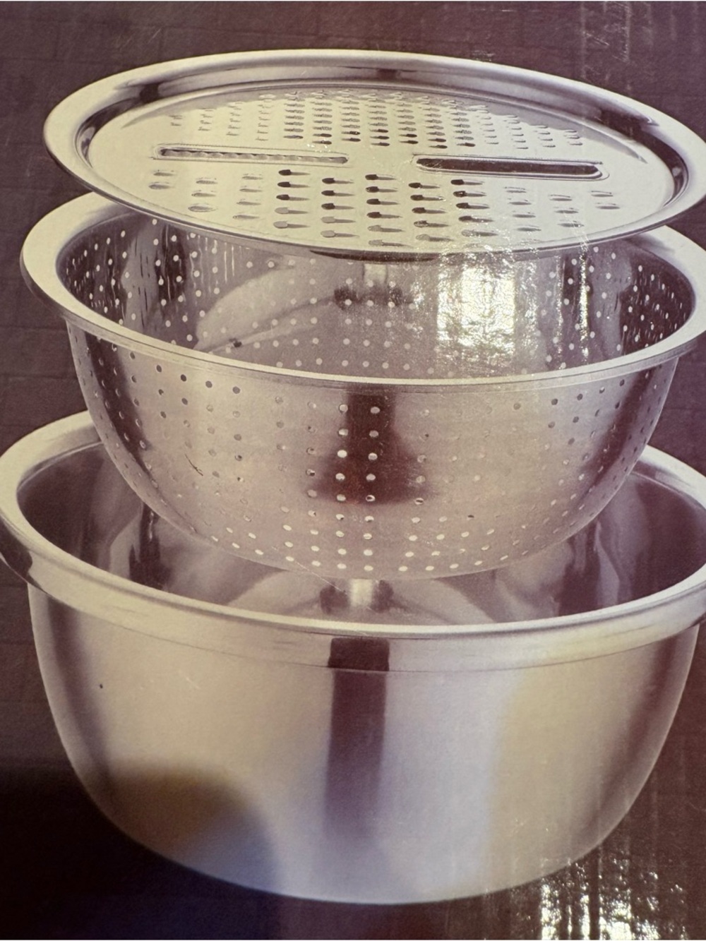 Multi-functional Set: Stainless Steel Grater, Drain Basket, Basin-28 cm (11”)